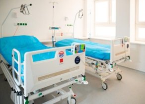 Rekonštrukcia Nemocnice s poliklinikou Kráľovský Chlmec napreduje podľa harmonogramu